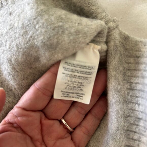 J. CREW V Neck Sweater SZM Merino Apaca Wool Blend Heather Grey Classic Pullover - Picture 5 of 8